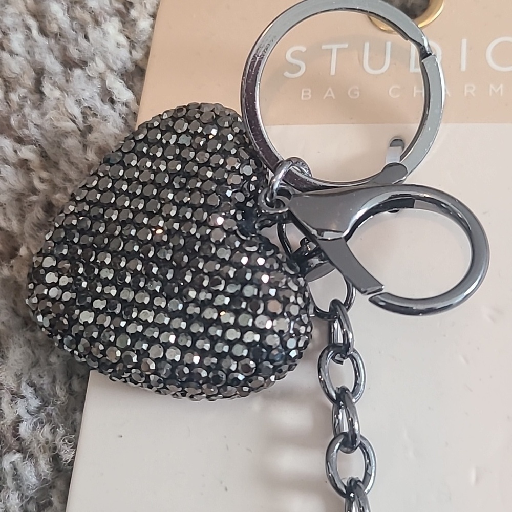 Studio Black Heart and Balloon Dog Keychain Bag Charm - Picture 2 of 5